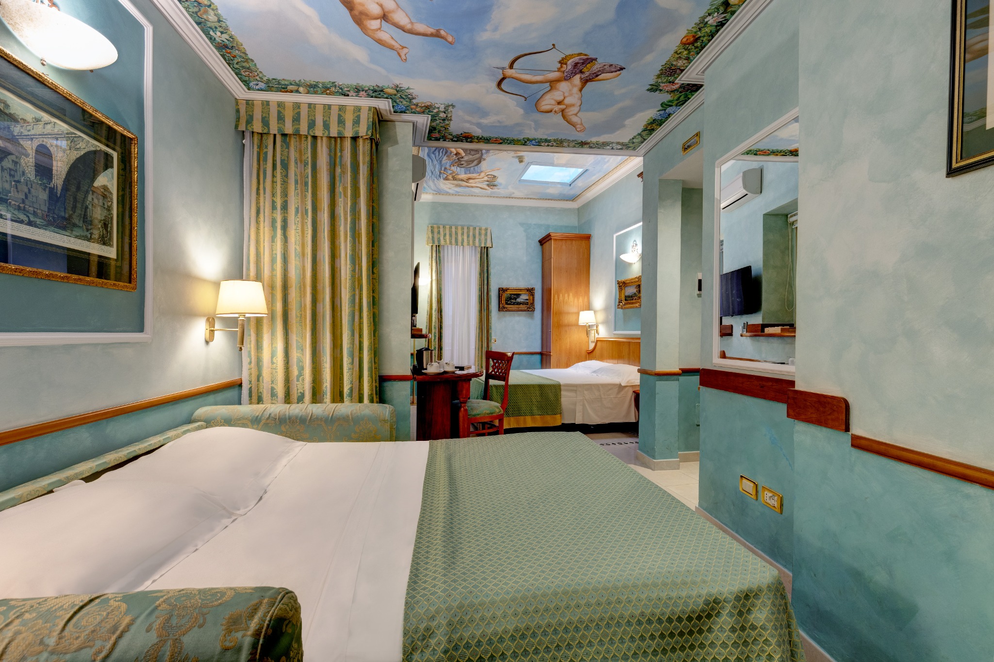 Family room — Hotel Amalfi