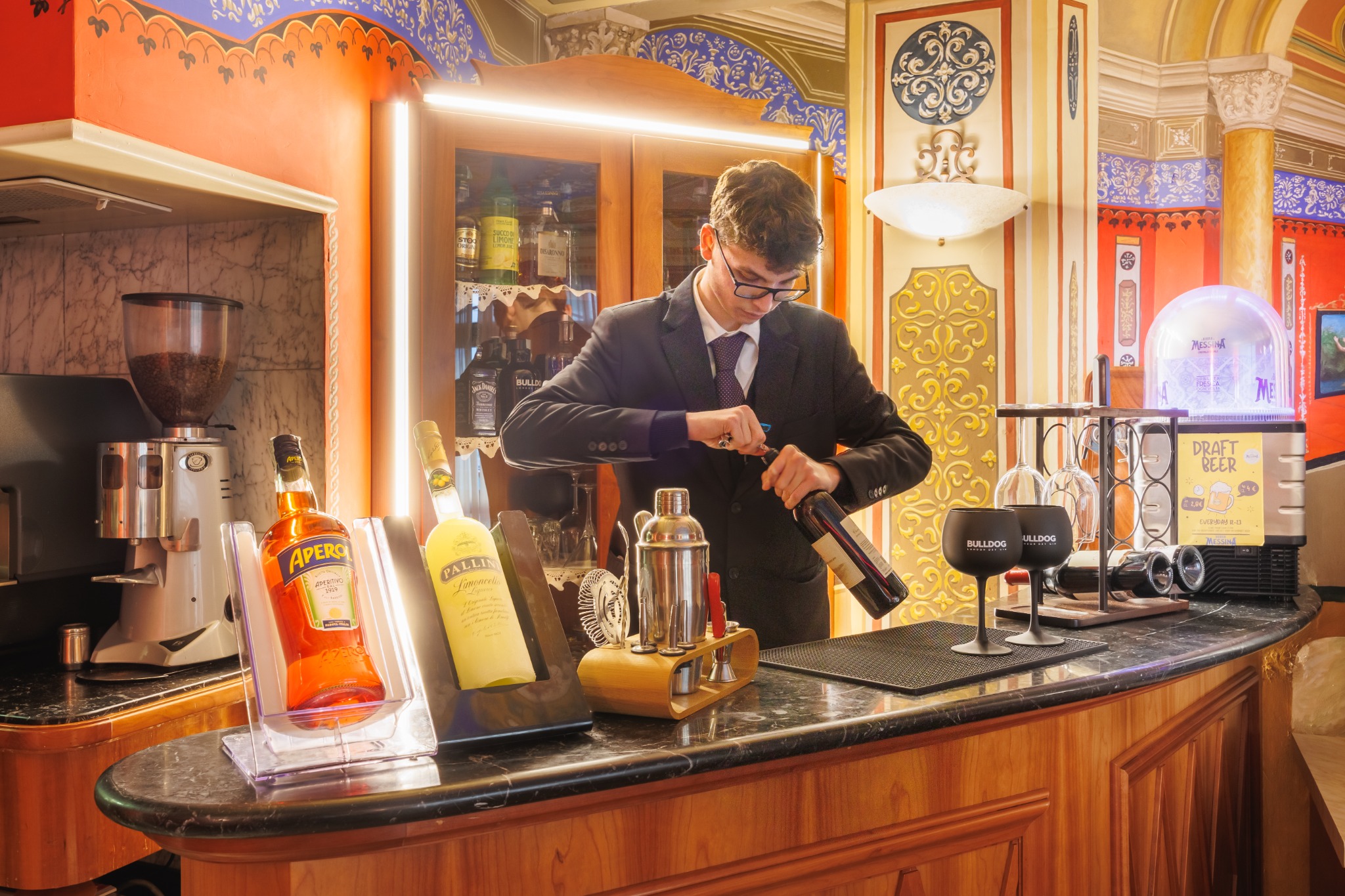 Bar Service